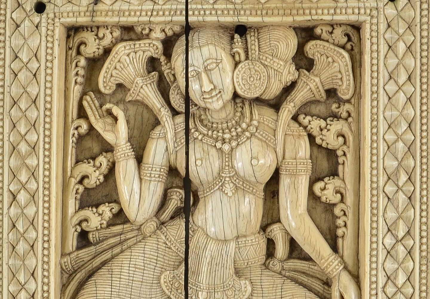 Annual Lecture on the Arts of South and Southeast Asia: Luxury Goods: Ivory and Temple Decor in 18th-Century Sri Lanka