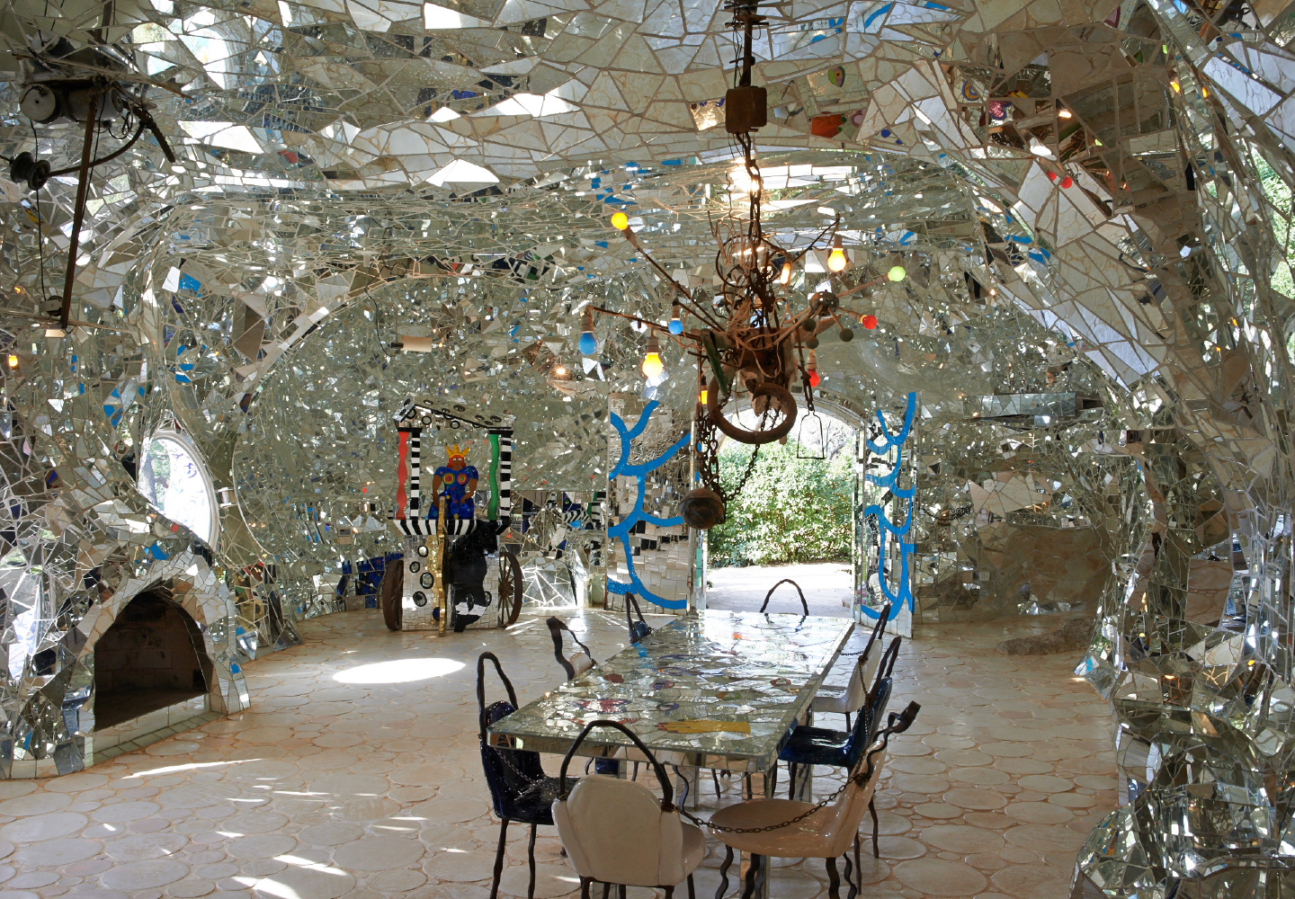 Niki de Saint Phalle: Structures For Life