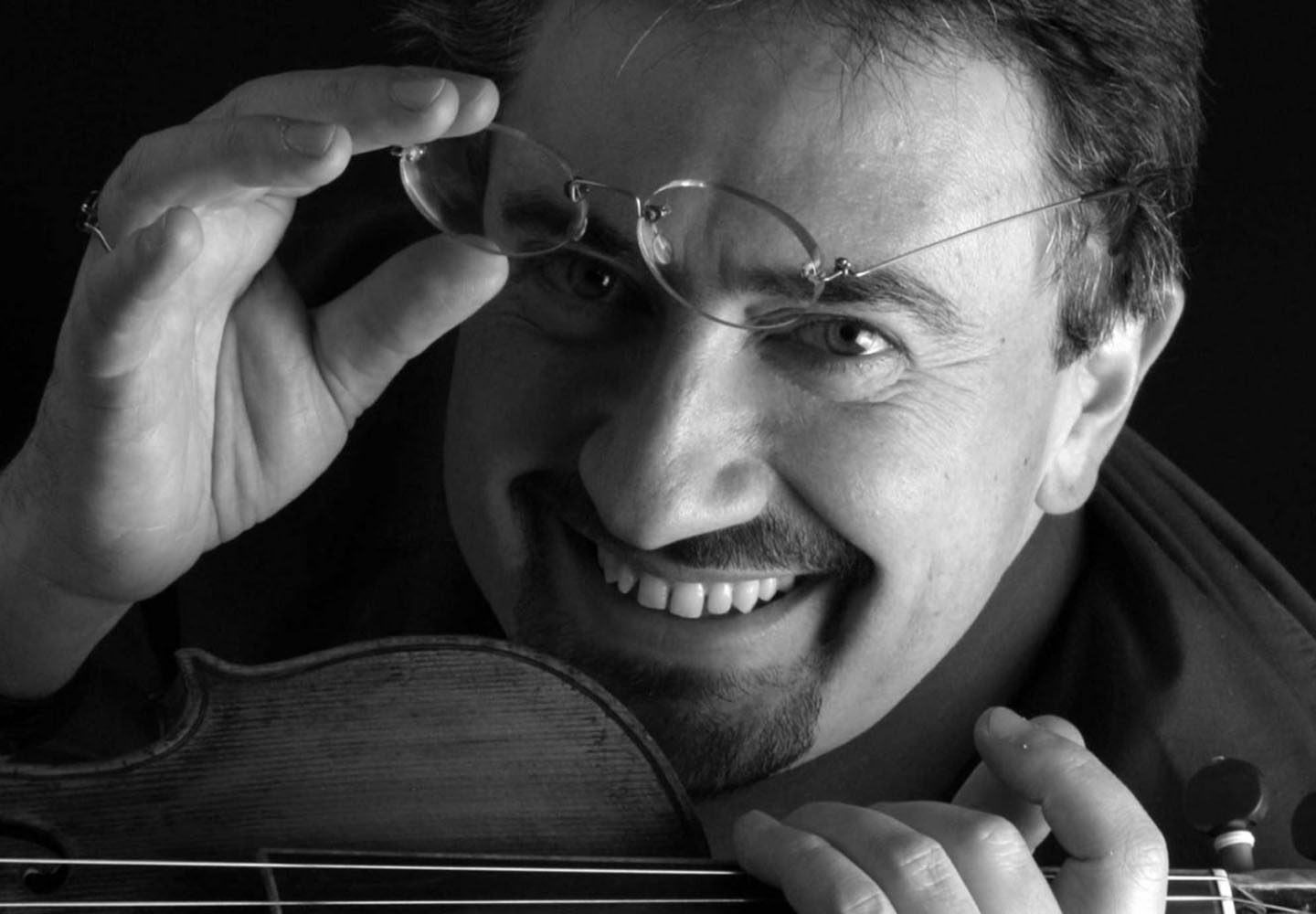 Enrico Gatti, violin, with the ARTEK Ensemble